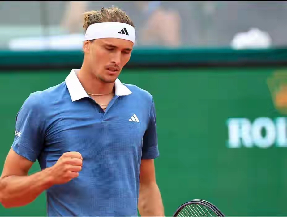 ATP总决赛翻盘年终总决赛，兹维列夫惊艳四座