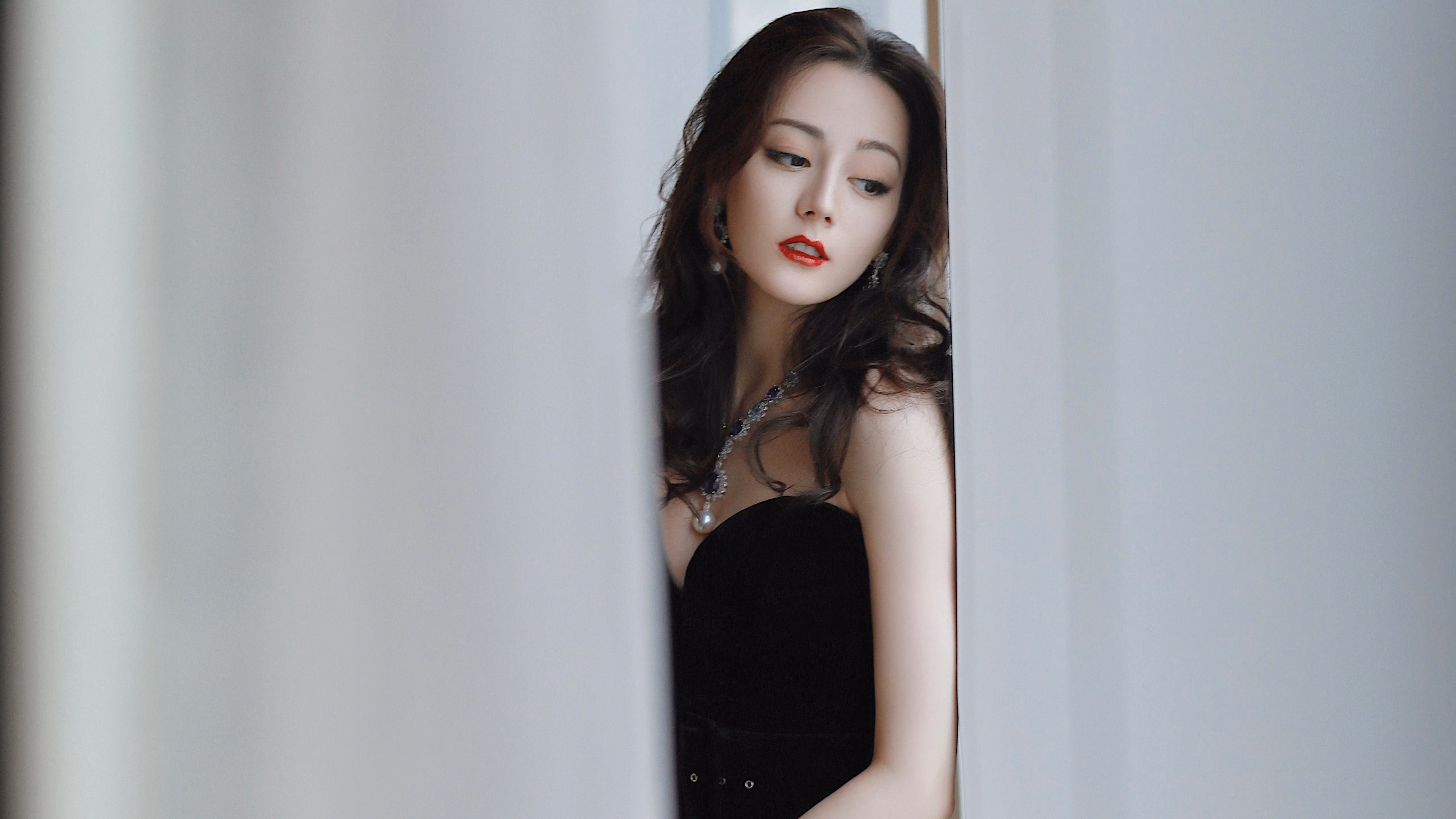 唯一性对决，当鹈鹕防线被哈利伯顿的无争议魔术肢解