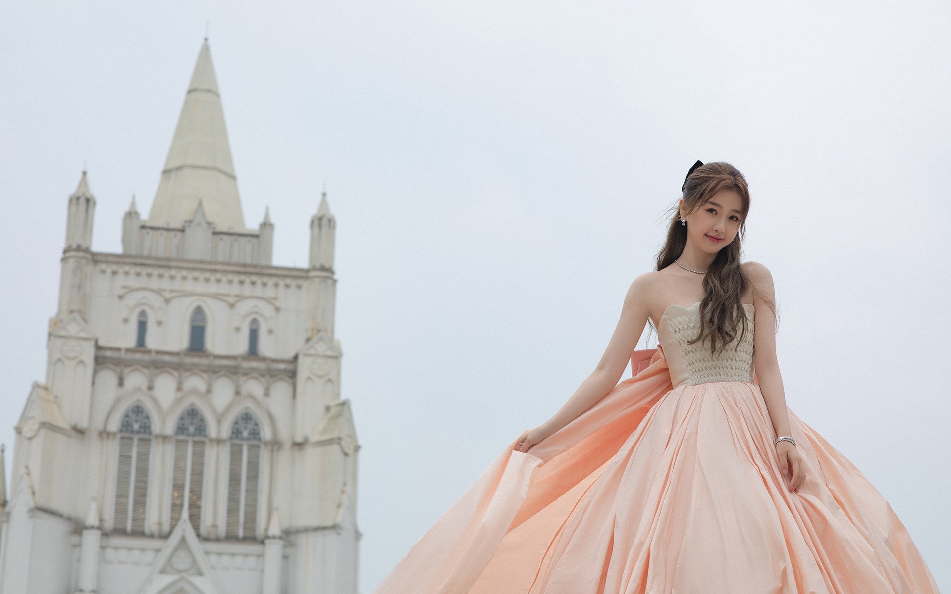 时代更替的轰鸣，文班亚马擎天立地，开拓者碾压勇士背后的篮球革命