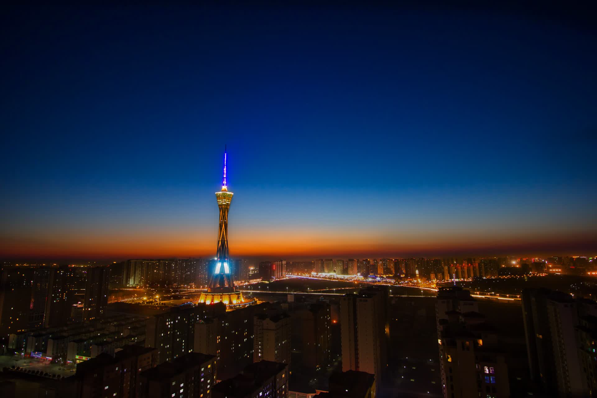 安第斯山脉的怒吼,2026世界杯C组强强对话,秘鲁险胜澳大利亚,哈兰德天神下凡